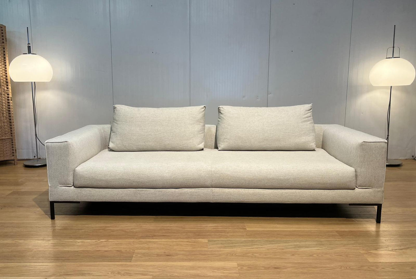 Nieuw gestoffeerde Design on Stock Aikon 4-Zits + Garantie