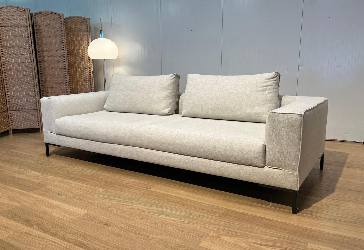 Nieuw gestoffeerde Design on Stock Aikon 4-Zits + Garantie