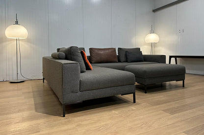 ZGAN Design on Stock Aikon Lounge + Hocker | Garantie