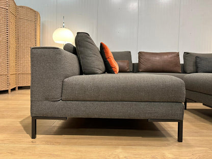 ZGAN Design on Stock Aikon Lounge + Hocker | Garantie