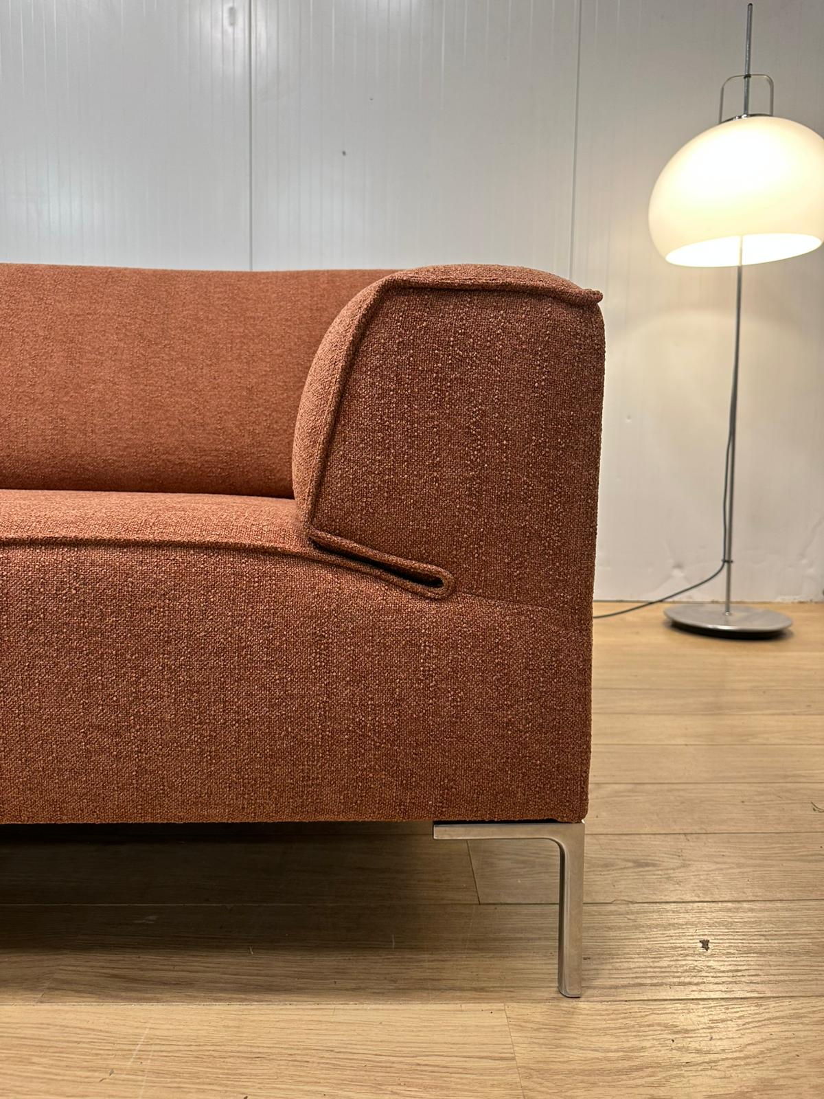 NIEUW geherstoffeerd Design on Stock Bloq 4-zits + hocker