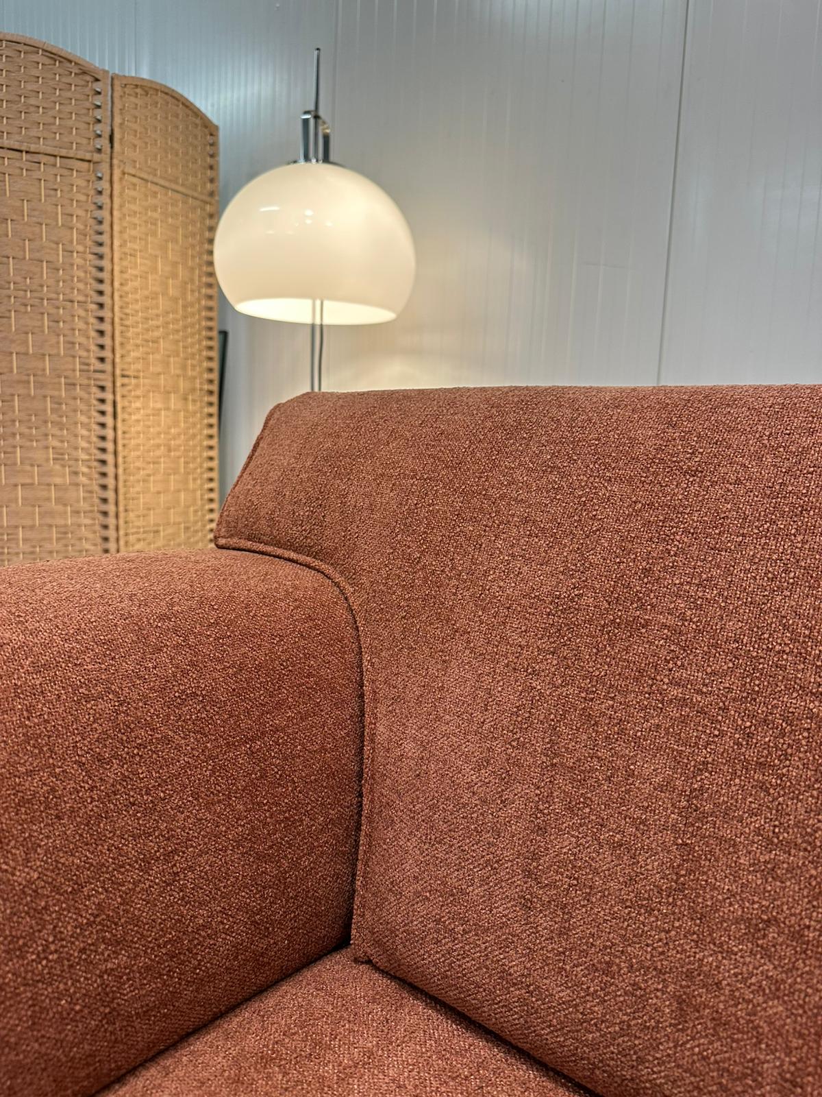 NIEUW geherstoffeerd Design on Stock Bloq 4-zits + hocker