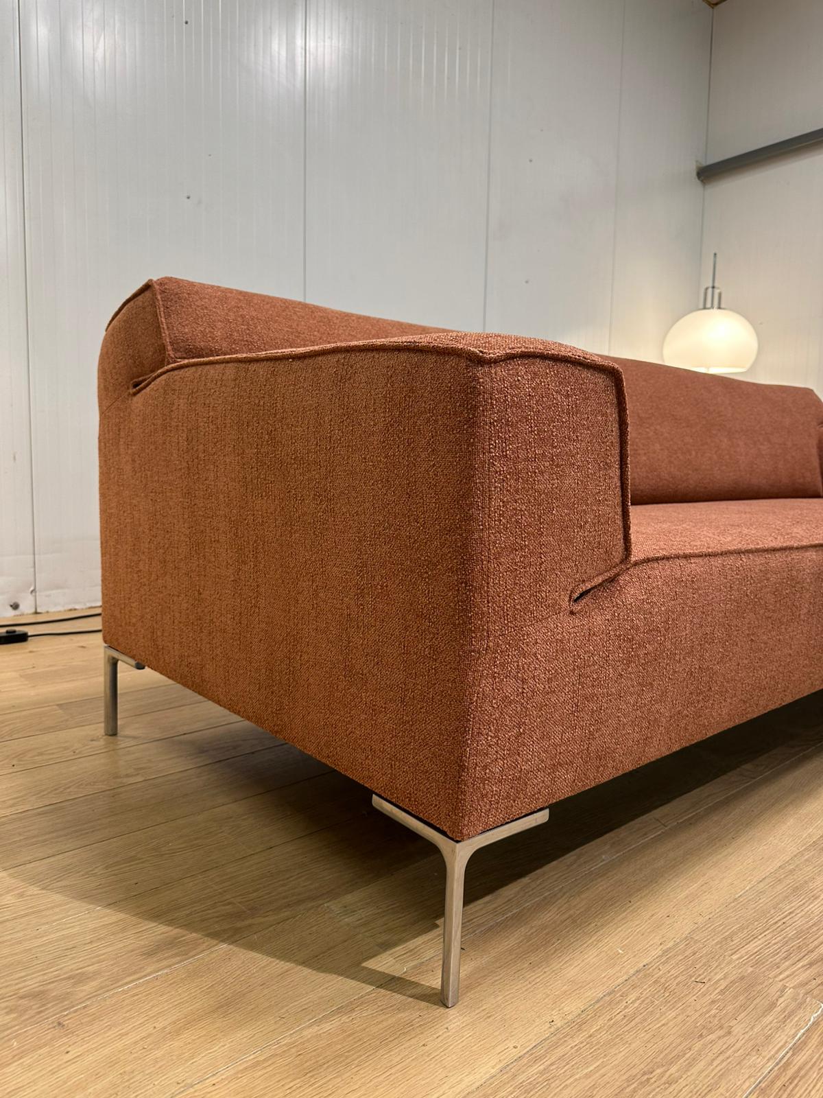 NIEUW geherstoffeerd Design on Stock Bloq 4-zits + hocker