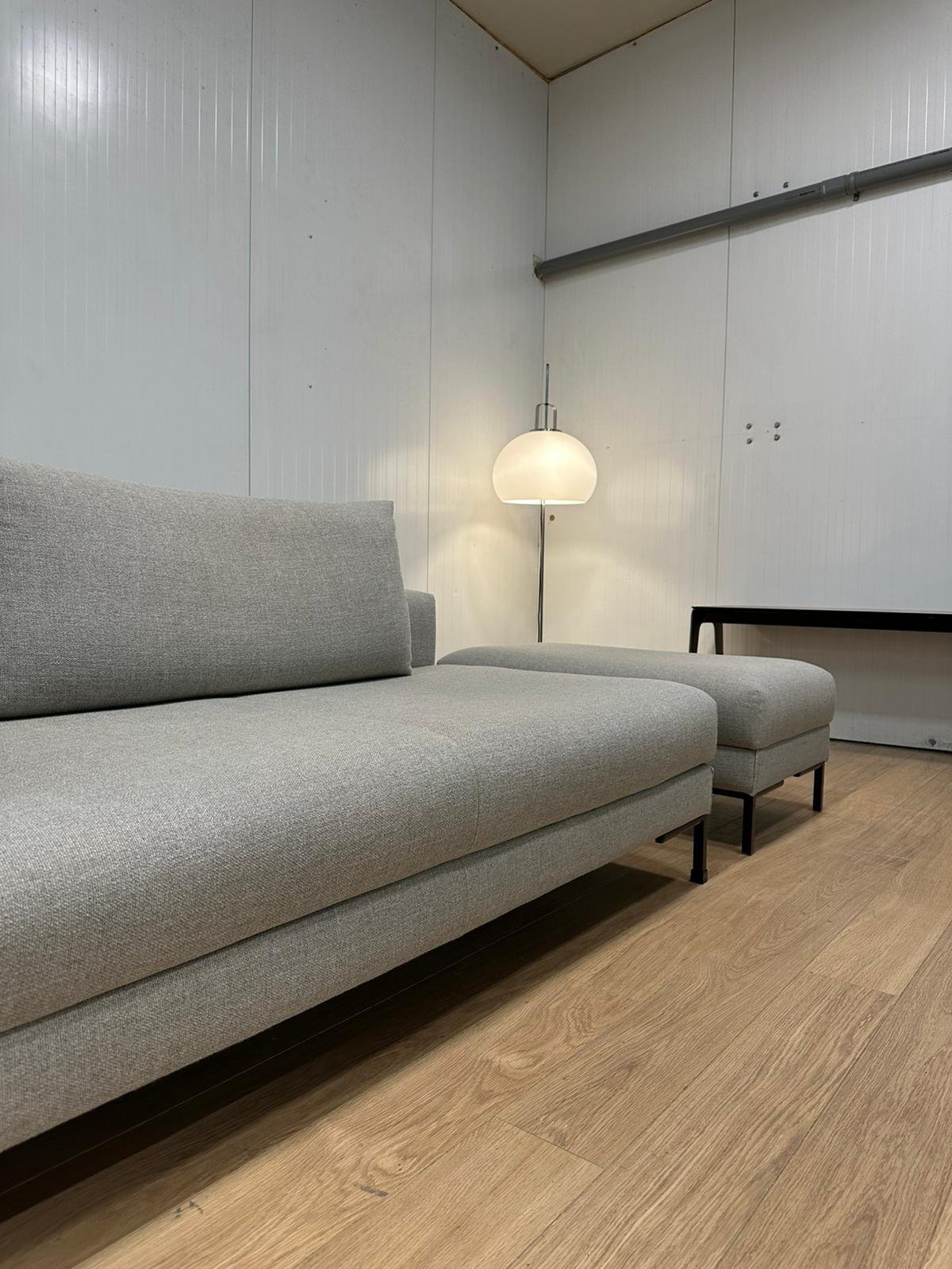 NIEUWSTAAT Design on Stock Aikon Lounge 2-Zits + GARANTIE