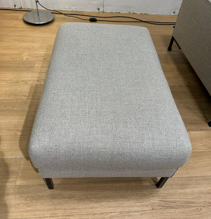 NIEUWSTAAT Design on Stock Aikon Lounge Hocker – NP: €1.250
