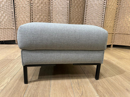 NIEUWSTAAT Design on Stock Aikon Lounge Hocker – NP: €1.250