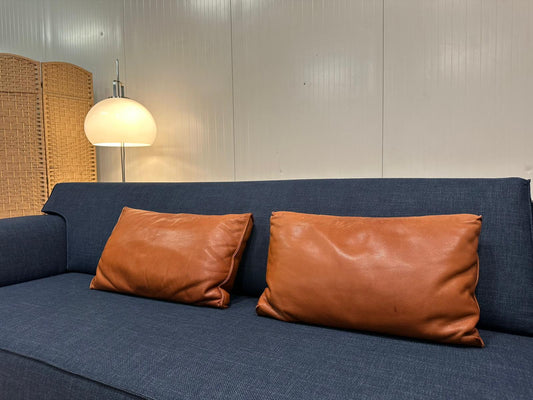 2x Origineel Design on Stock Lendekussen – €150 p/st