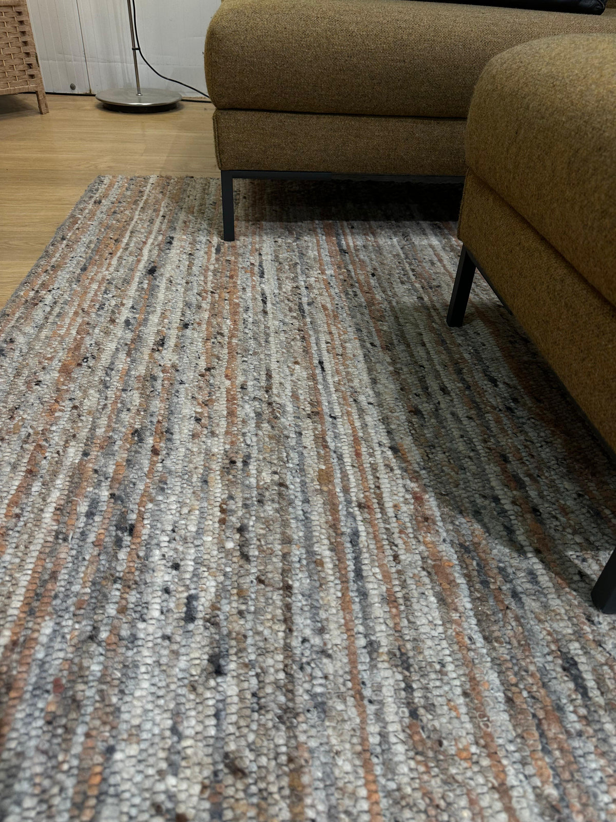 NIEUWSTAAT De Munk Locarno 220x340 + GARANTIE – NP: €2.609