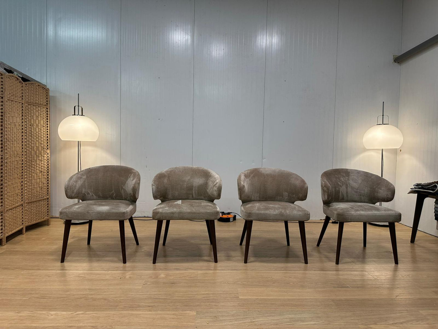 NIEUWSTAAT Minotti Aston Armchair + GARANTIE NP: €1.958 p/st