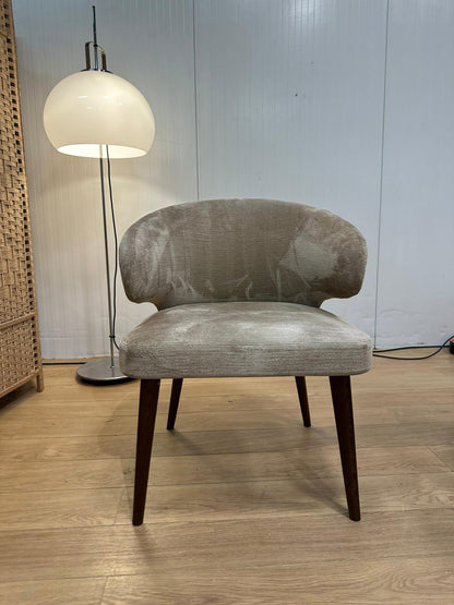 NIEUWSTAAT Minotti Aston Armchair + GARANTIE NP: €1.958 p/st