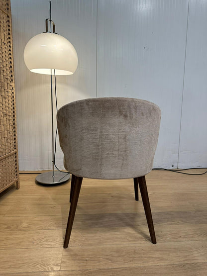 NIEUWSTAAT Minotti Aston Armchair + GARANTIE NP: €1.958 p/st