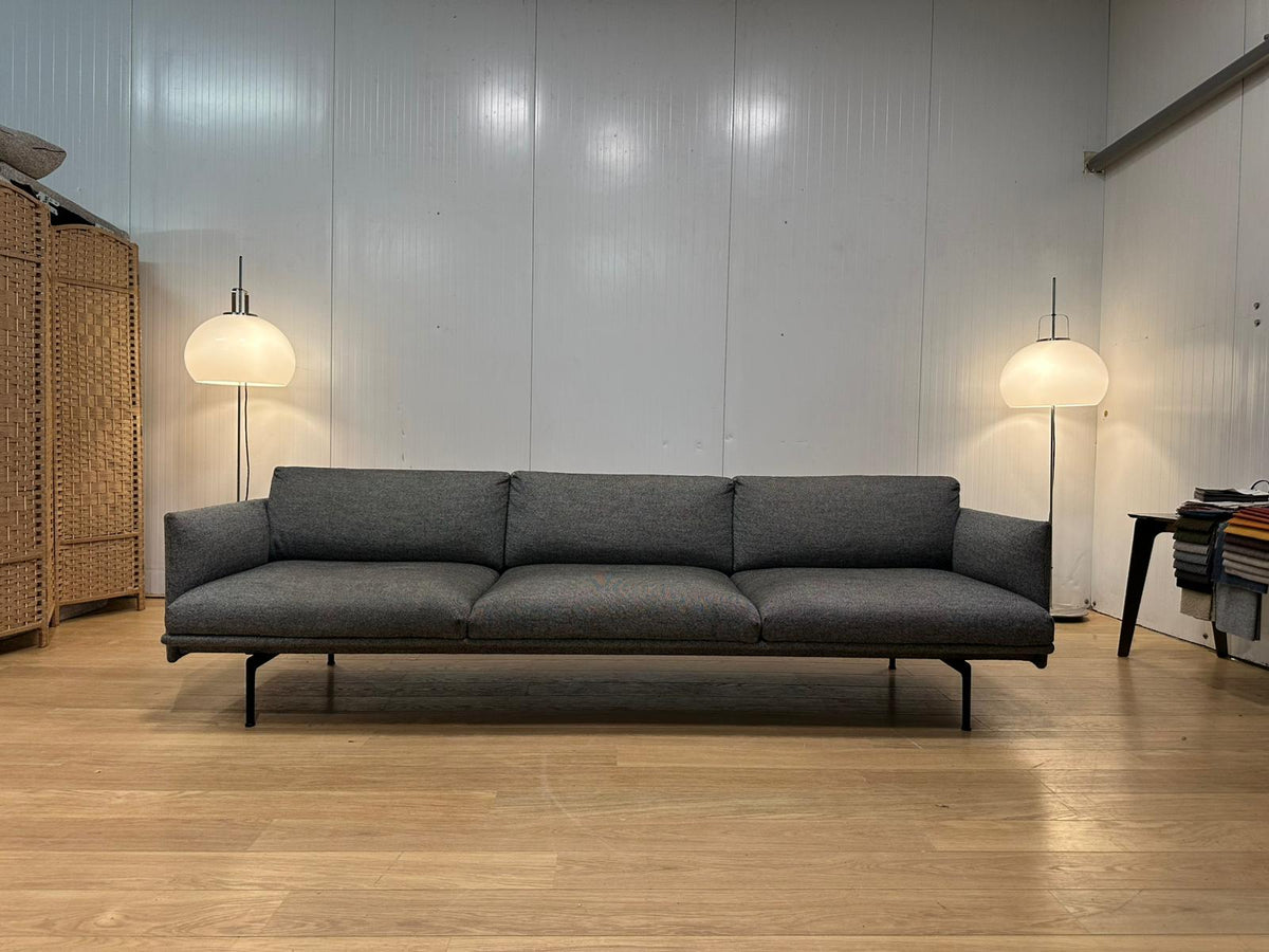Muuto Outline 4-Zits Bank + GARANTIE - NP: €6.000