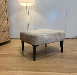 NIEUWSTAAT Minotti Aston Hocker + GARANTIE NP €1750