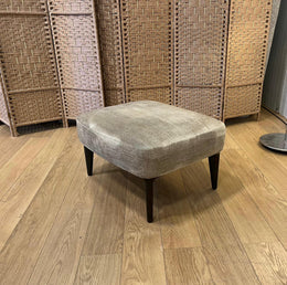 NIEUWSTAAT Minotti Aston Hocker + GARANTIE NP €1750