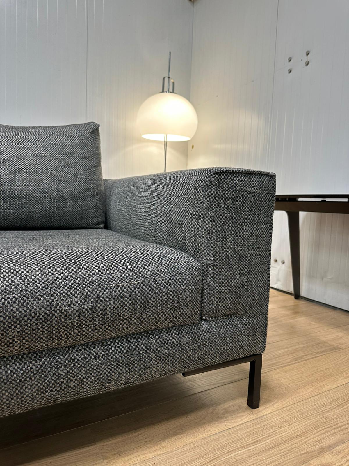 ZGAN Design on Stock Aikon Hoekbank + GARANTIE NP €8750