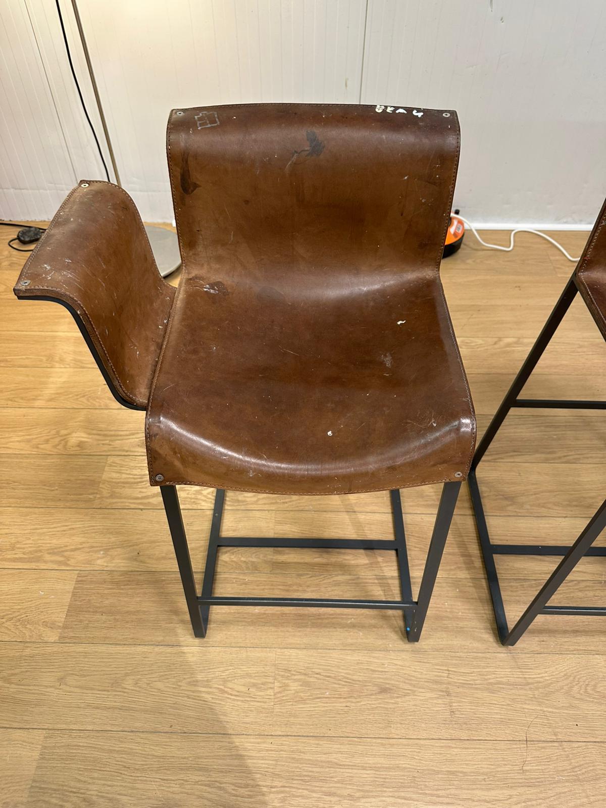 QLIV Founded Stoelen 6x / Barkruk Set NP €7500