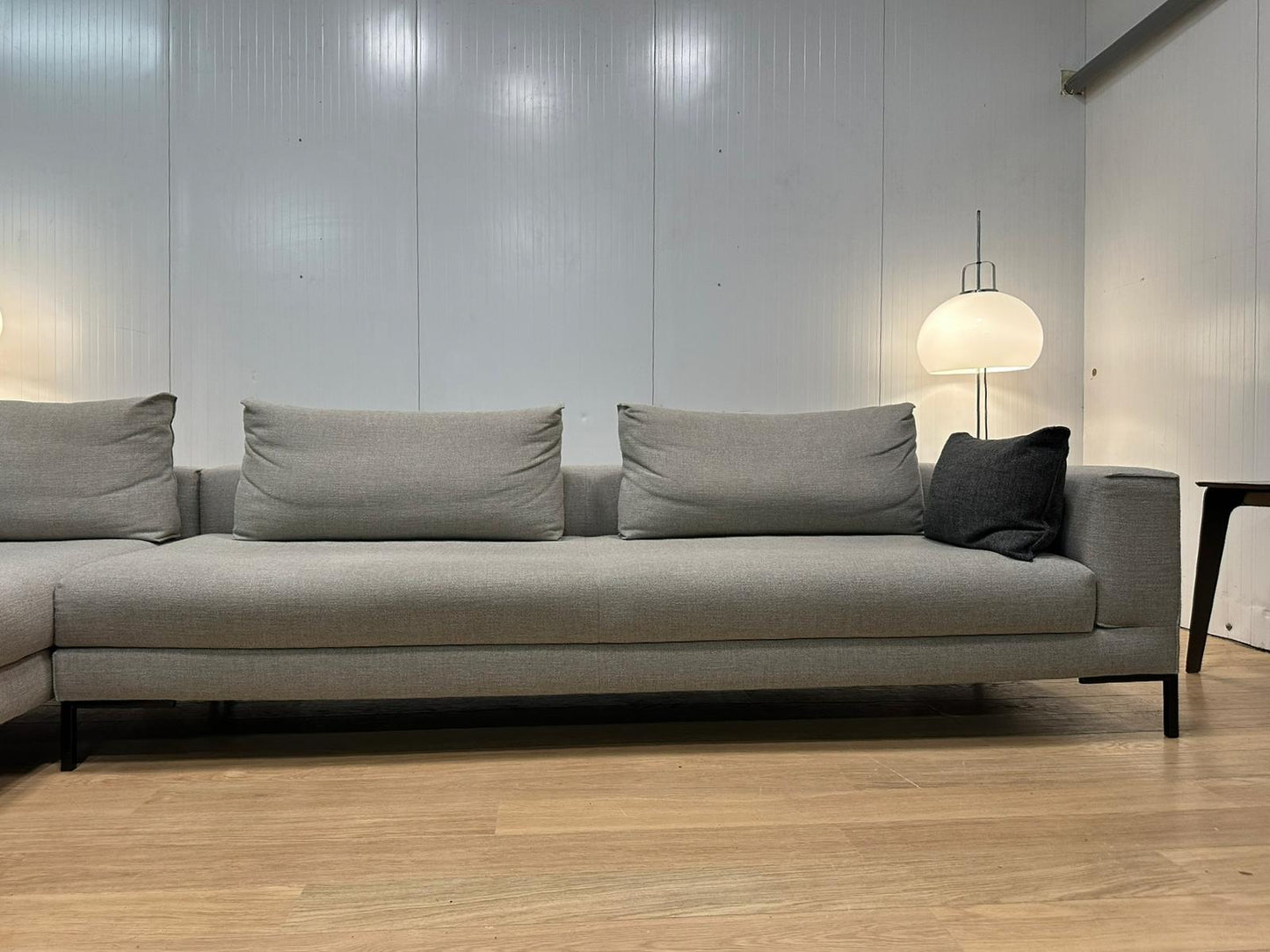 ZGAN Design on Stock Aikon Hoekbank + GARANTIE NP €8950