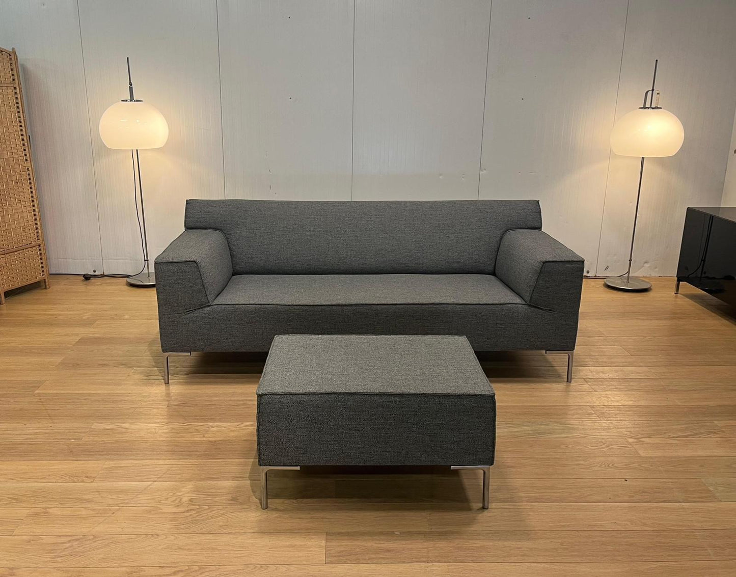 NIEUWSTAAT Bloq 2.5 + Hocker en GARANTIE NP €4.750