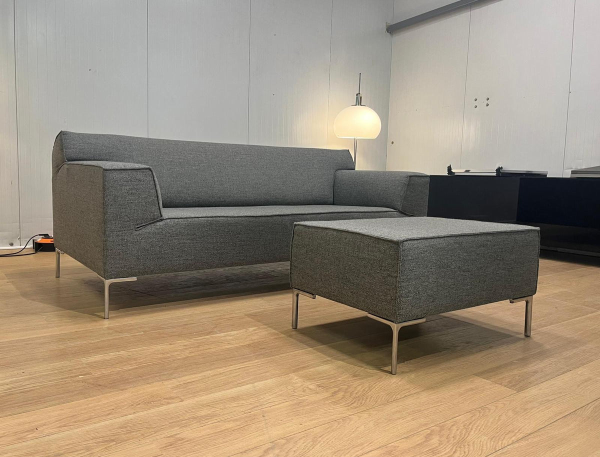 NIEUWSTAAT Bloq 2.5 + Hocker en GARANTIE NP €4.750