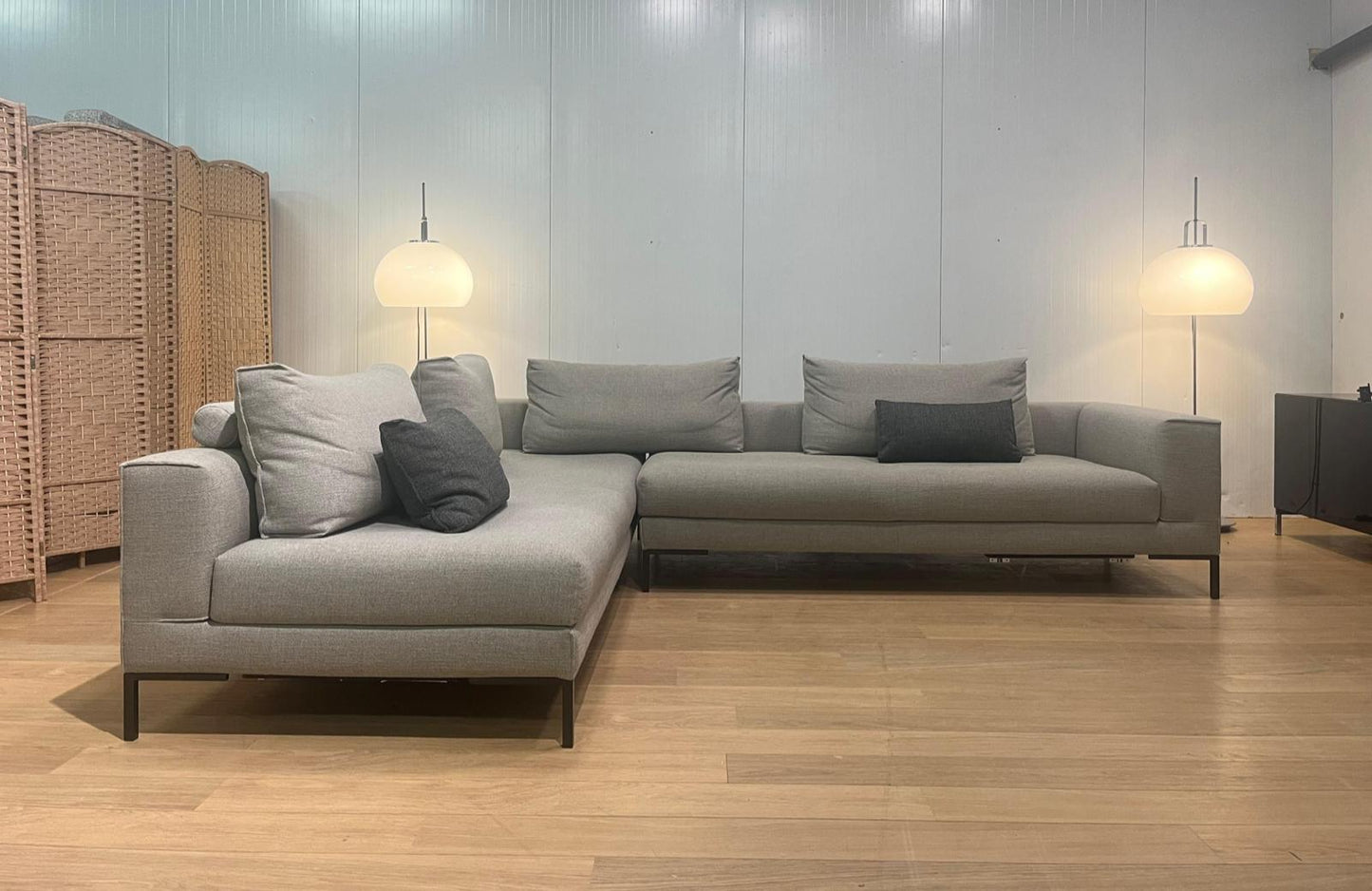 ZGAN Design on Stock Aikon Hoekbank + GARANTIE NP €8950
