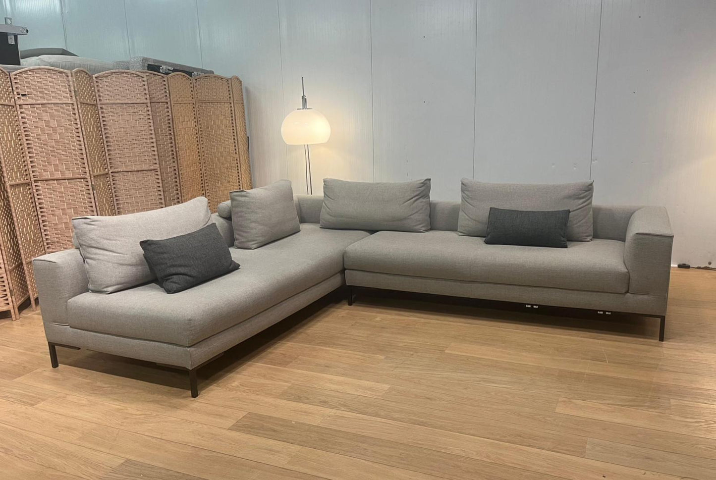 ZGAN Design on Stock Aikon Hoekbank + GARANTIE NP €8950