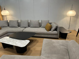 NIEUWSTAAT Minotti Granville Hoekbank NP €30.000 + GARANTIE