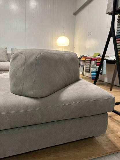 NIEUWSTAAT Minotti Granville Hoekbank NP €30.000 + GARANTIE