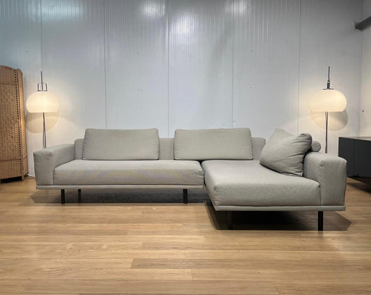 Design on Stock Cascade Hoekbank - €1.650 Meeneemprijs