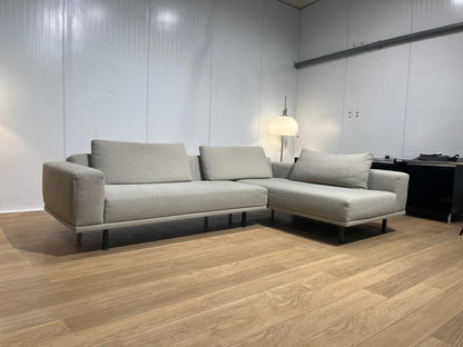 Design on Stock Cascade Hoekbank - €1.650 Meeneemprijs