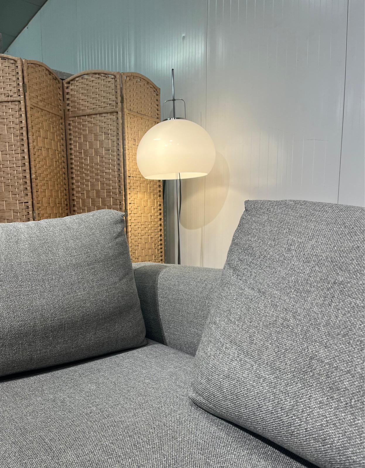 NIEUWSTAAT Design on Stock Aikon Lounge + GARANTIE