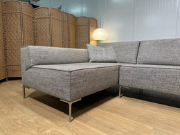 ZGAN Design on Stock Bloq Hoekbank Beige + GARANTIE