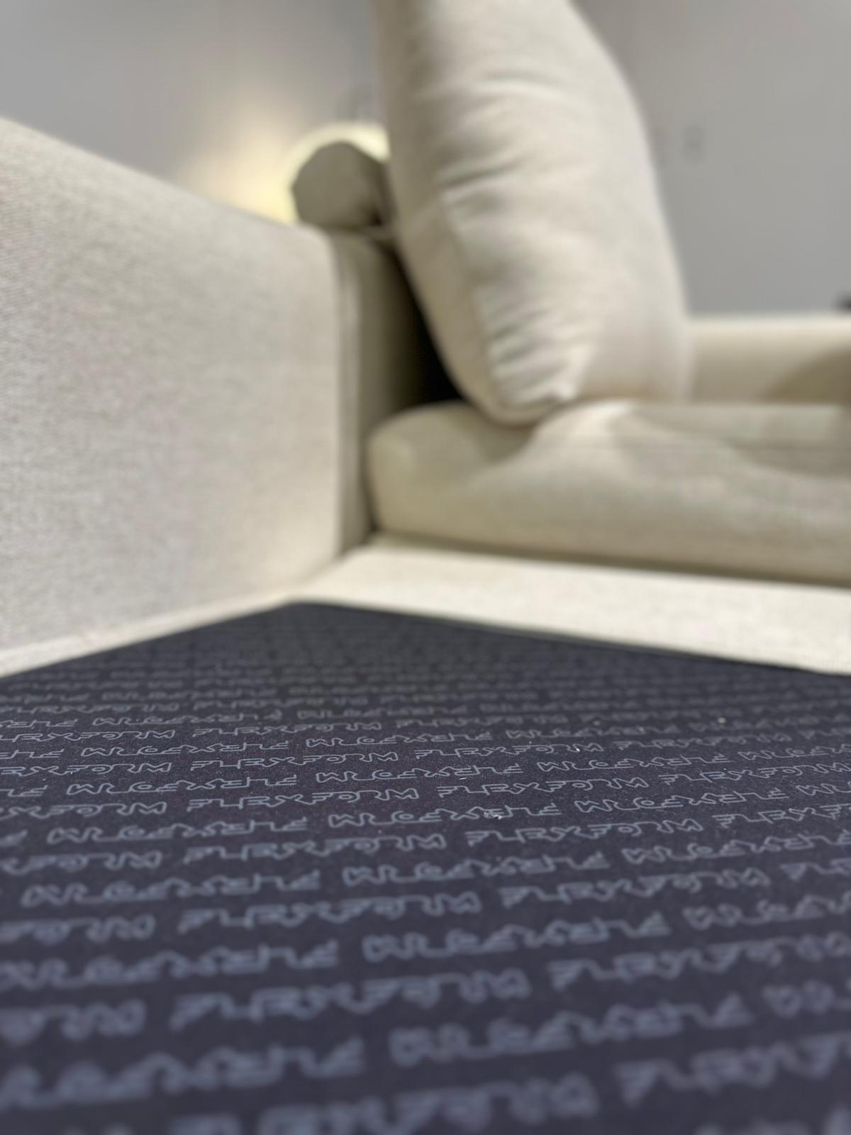 NIEUW GESTOFFEERD Flexform Groundpiece Hoekbank