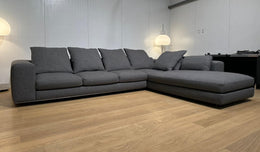 NIEUWSTAAT Minotti Freeman Hoekbank - NP €35.000