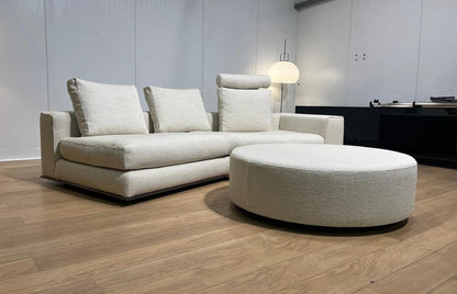 Minotti Hamilton Hoekbank + Hocker – Ecru Bouclé | Refurbished