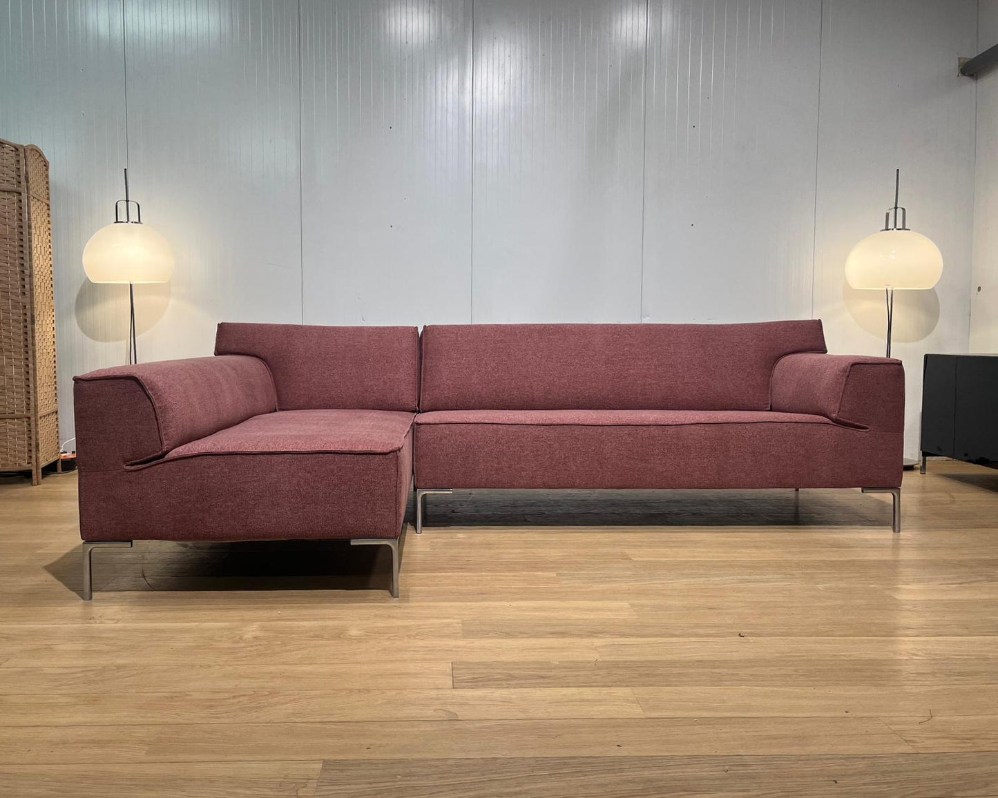 NIEUW GESTOFFEERD Design on Stock Bloq Hoekbank Aubergine
