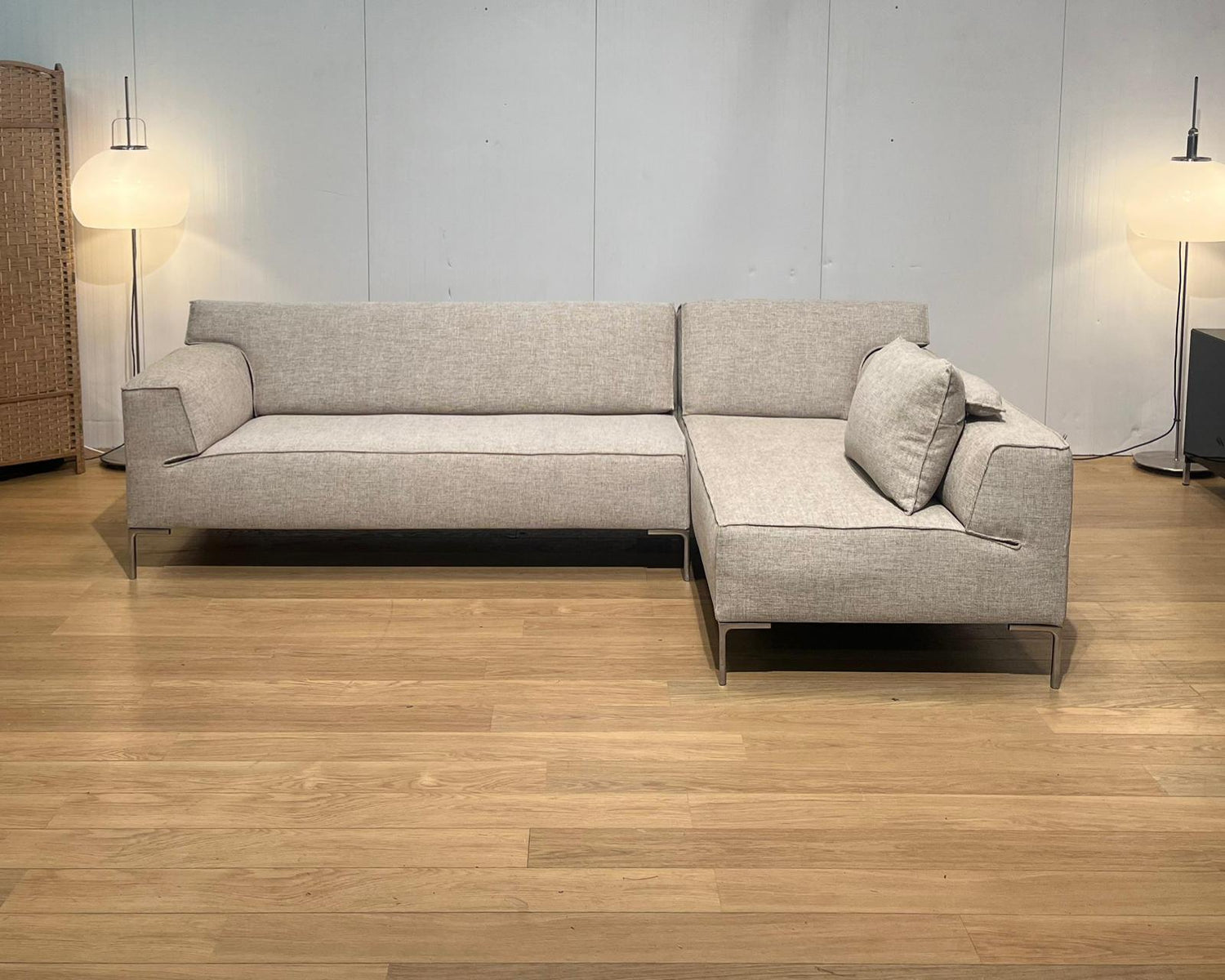 NIEUW GESTOFFEERD Design on Stock Bloq Hoekbank Ecru NP 7500