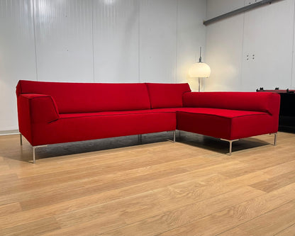 Design on Stock Bloq Hoekbank Ploegwol Rood Nieuwstaat