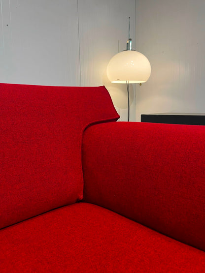 Design on Stock Bloq Hoekbank Ploegwol Rood Nieuwstaat