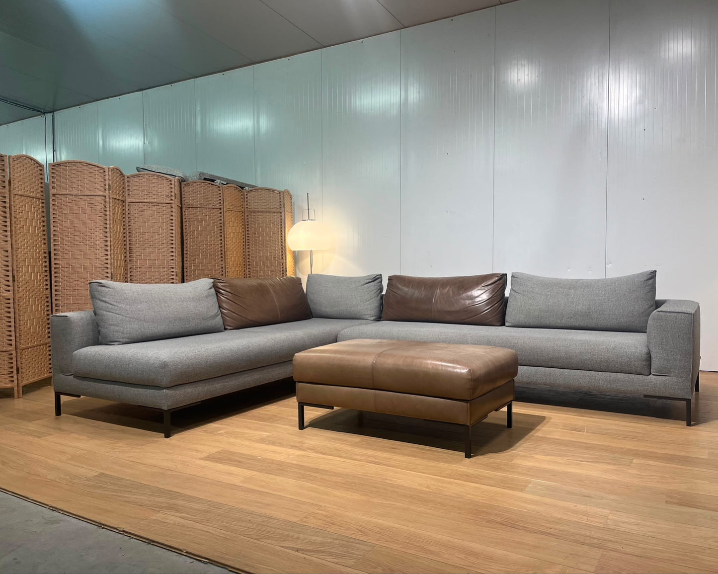 Nieuwstaat Design on Stock Aikon Lounge Hoekbank + Garantie