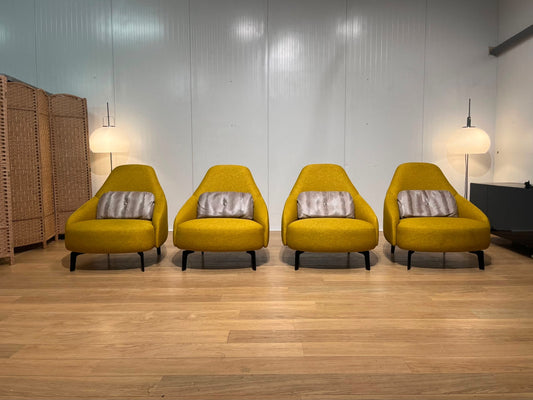 Nieuwstaat 4x Leolux Jill Fauteuil Geel