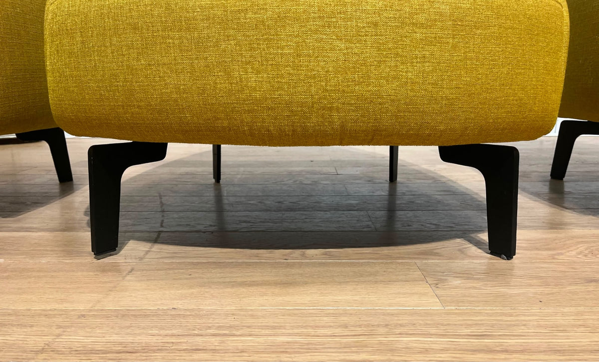 Nieuwstaat 3x Leolux Jill Fauteuil Geel