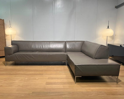 Design on Stock Bloq Hoekbank Leer Taupe Goede Staat