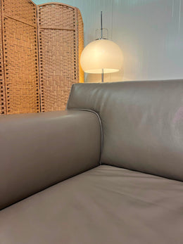 Design on Stock Bloq Hoekbank Leer Taupe Goede Staat