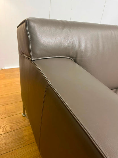 Design on Stock Bloq Hoekbank Leer Taupe Goede Staat