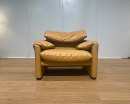 Nieuwstaat Cassina Maralunga Fauteuil Bruin Leer