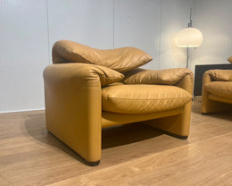Nieuwstaat Cassina Maralunga Fauteuil Bruin Leer