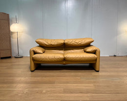 2x Nieuwstaat Cassina Maralunga 2-Zits Bank Bruin Leer