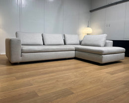Nieuwstaat Design on Stock Vilaz Hoekbank - NP €9.500