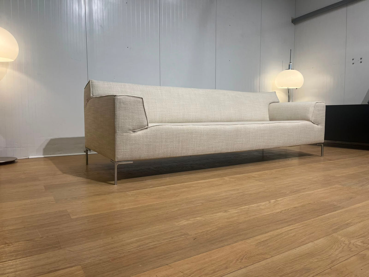NIEUW GESTOFFEERDE Design on Stock Bloq 4-zits + Garantie