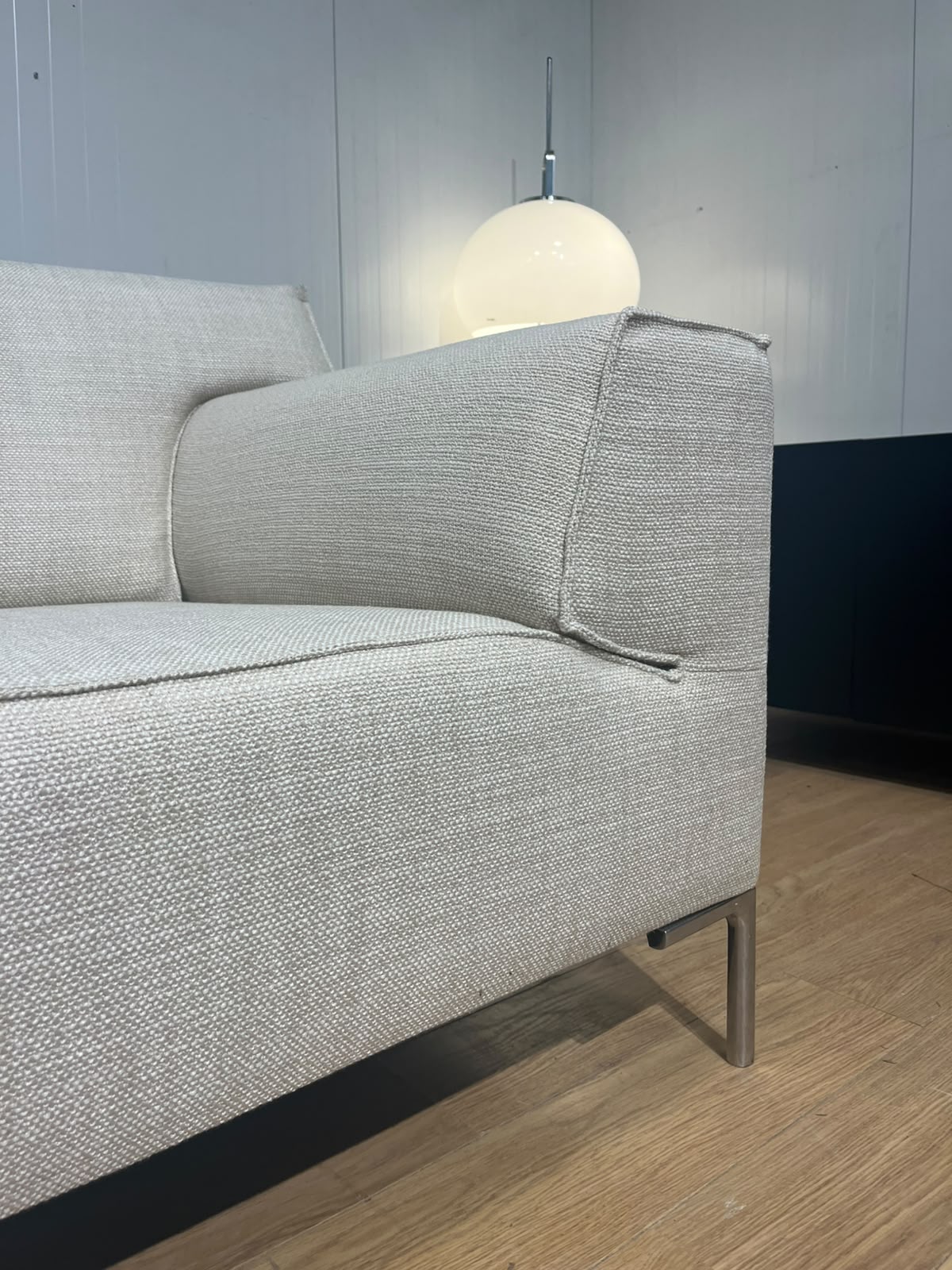 NIEUW GESTOFFEERDE Design on Stock Bloq 4-zits + Garantie